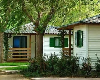 Camping Tamarit Park Resort 2*,